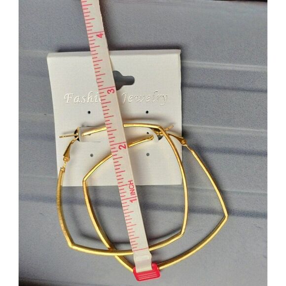 Hoop Earrings Gold Tone Fashion Jewelry Eggshell White Lightweight Career Square - Picture 11 of 15